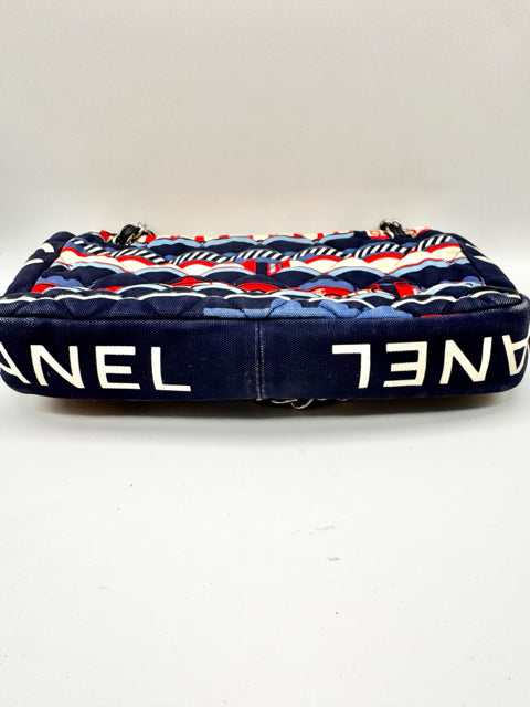 Chanel Luxury - Purse