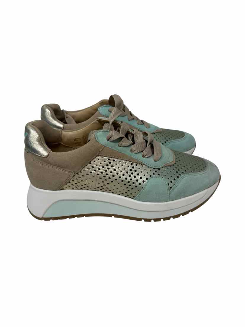Shoe Size 37 Green Sneakers