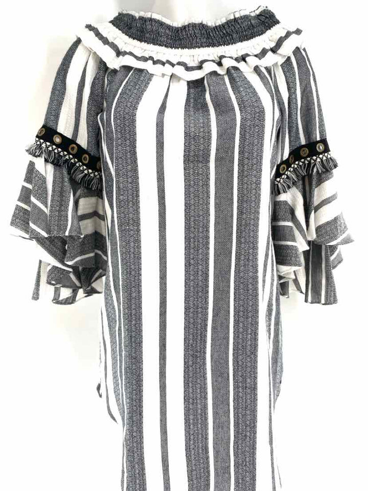 Size S MISA Black/White Dress