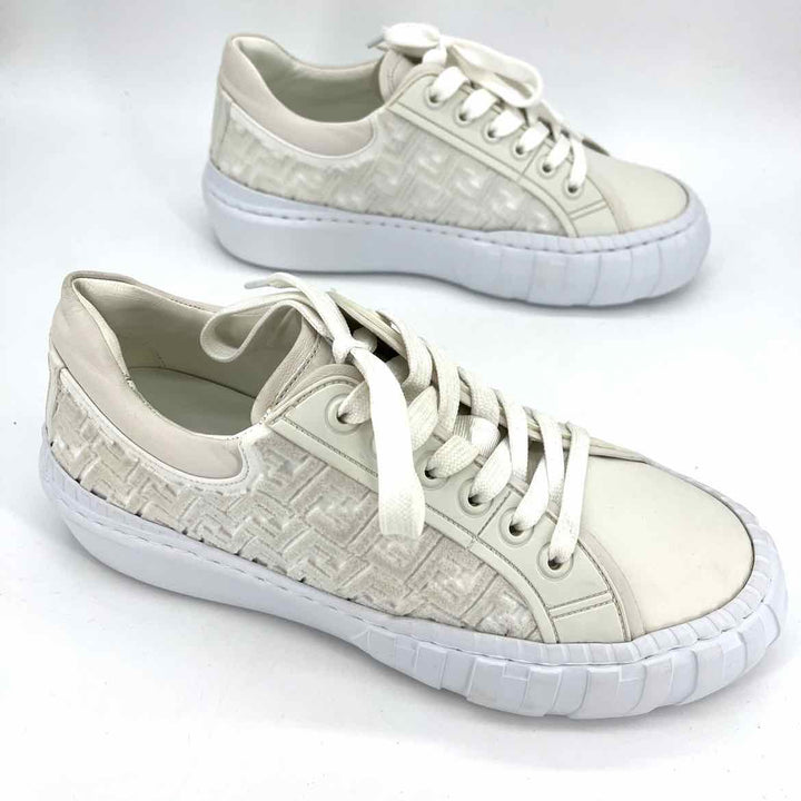 Shoe Size 9 Fendi White Rubber Luxury - Sneakers