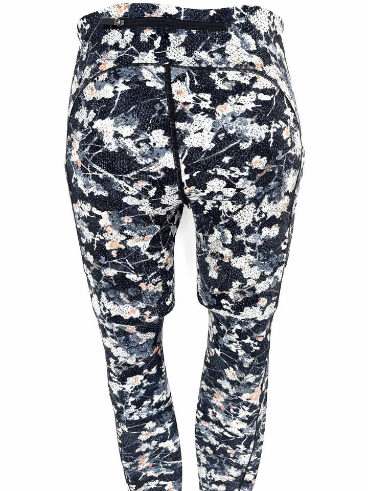Size 8 Lululemon Navy Print Pants