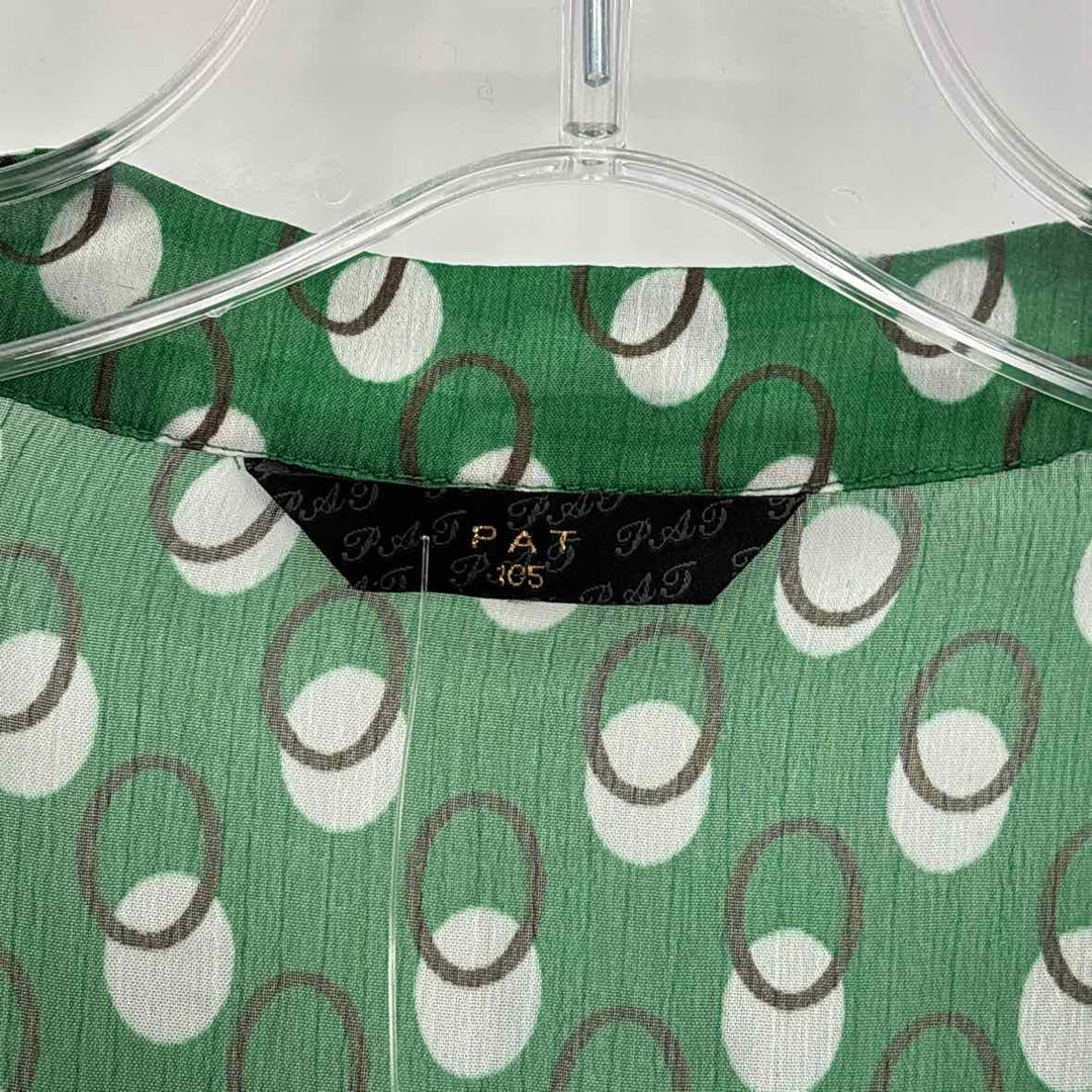 Size M/L Green Shirt