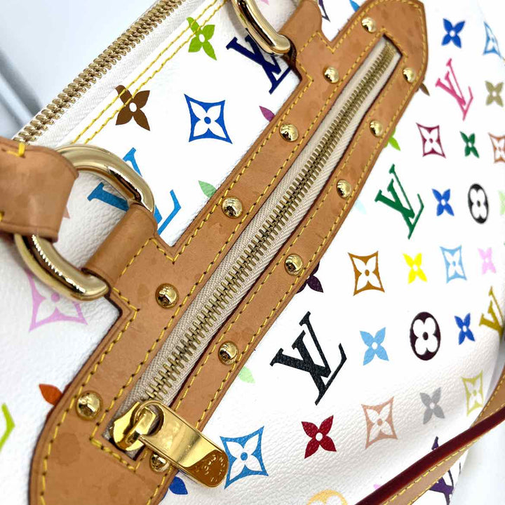 Louis Vuitton Luxury - Purse