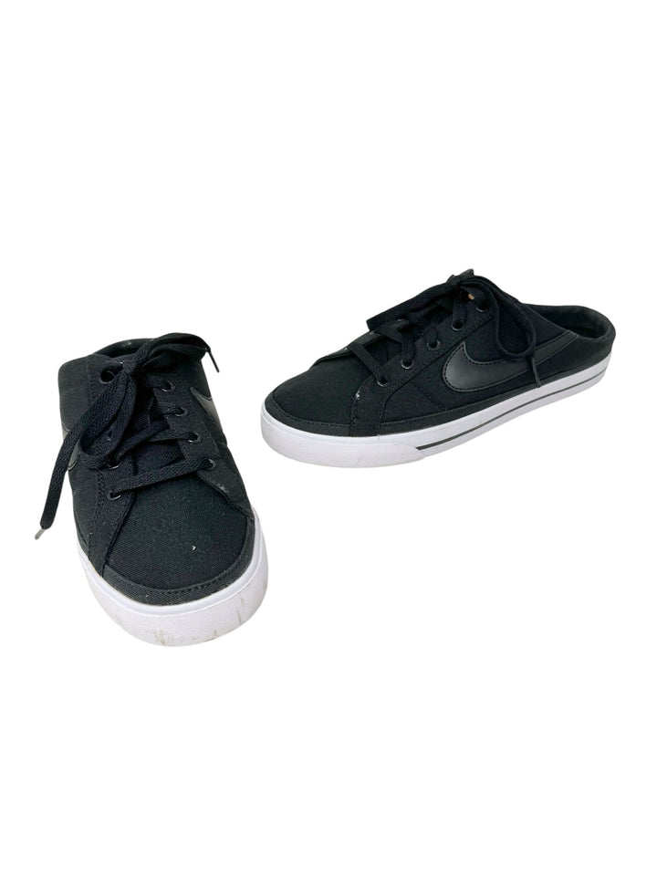 Shoe Size 9.5 Nike Black Sneakers