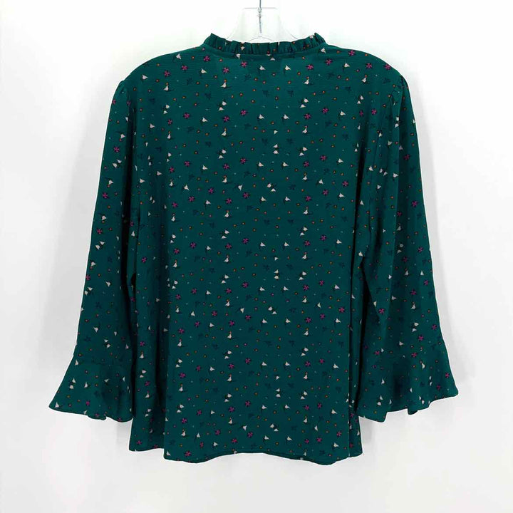 Size L CECE Green Shirt