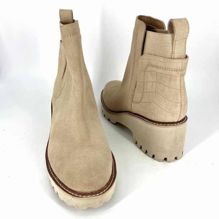 Shoe Size 8.5 Dolce Vita Taupe Suede Boots