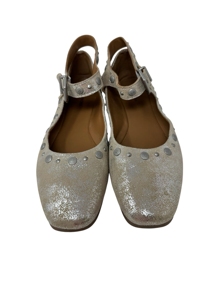 Shoe Size 8.5 FREE PEOPLE Silver Flats