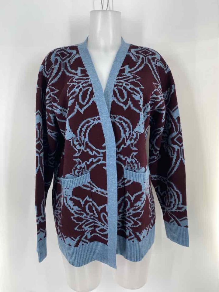 Size S AVARA Burgundy Sweater