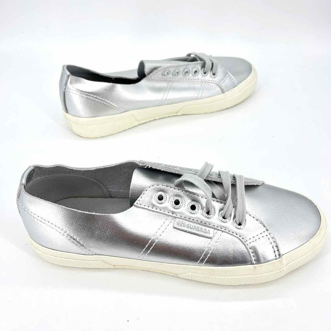 Shoe Size 39.5 SUPER GA Silver Leather Sneakers