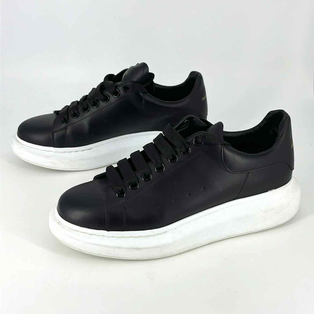 Shoe Size 9.5 Alexander McQueen Black Leather Luxury - Sneakers