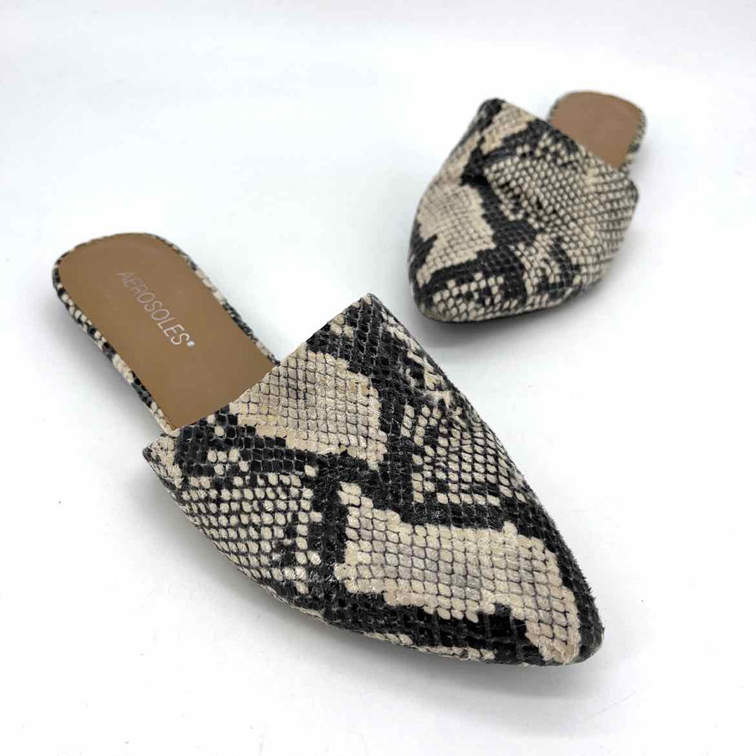 Shoe Size 7.5 AEROSOLES Multi-Color Flats