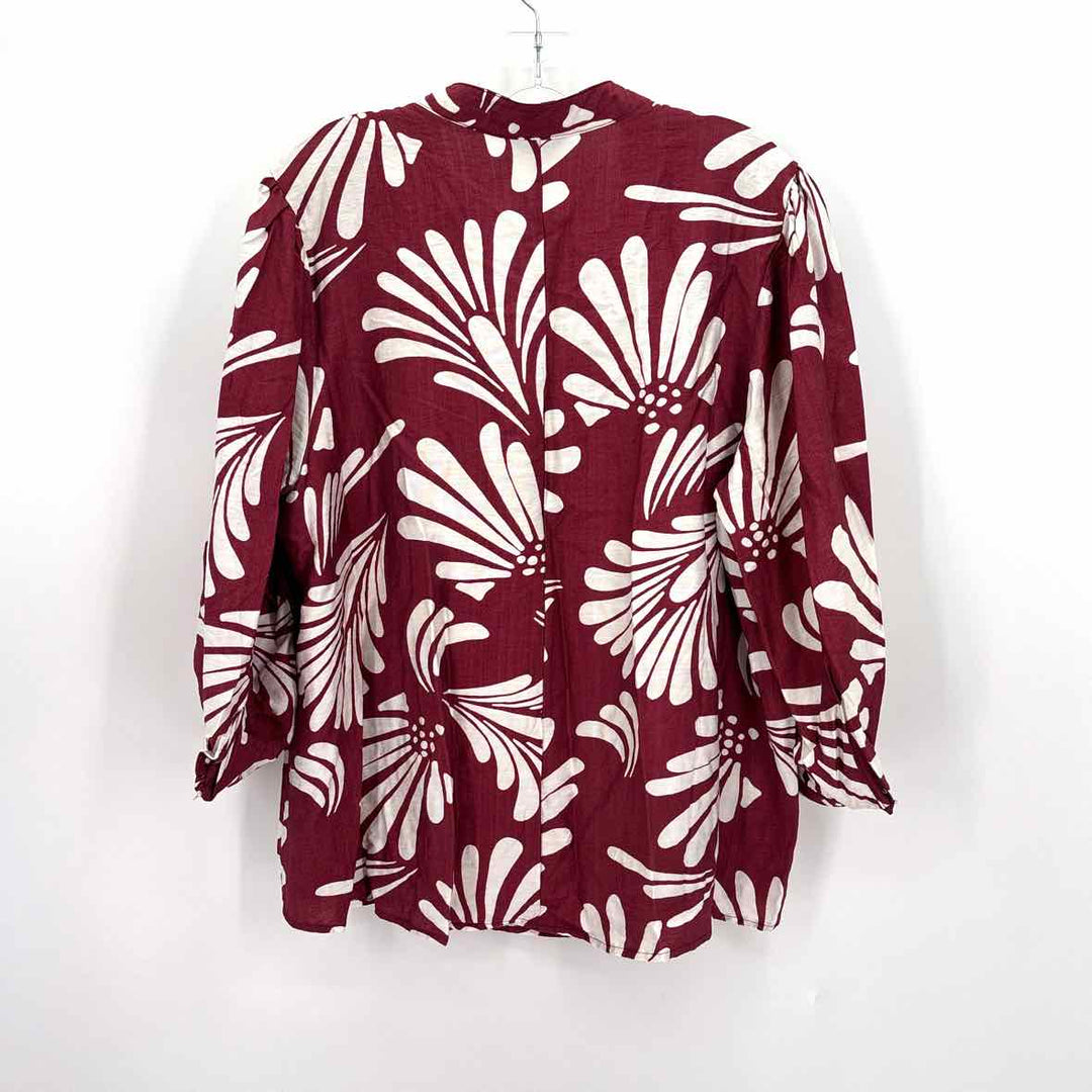 Size 3X Red Shirt