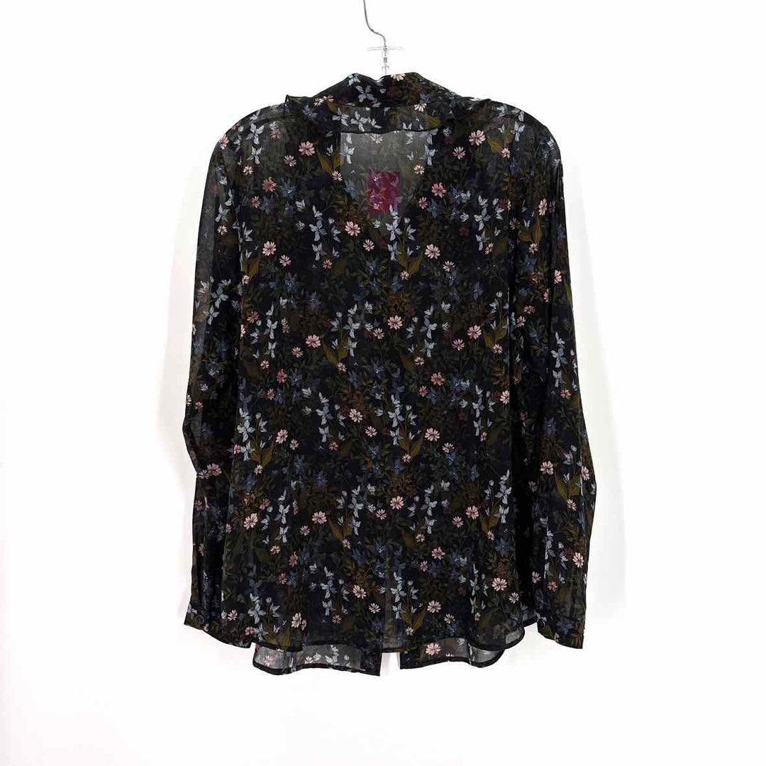 Size L CABI Navy Print Shirt