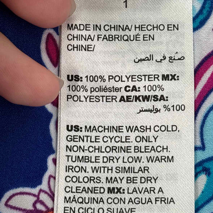 Size M Chico's Blue Shirt