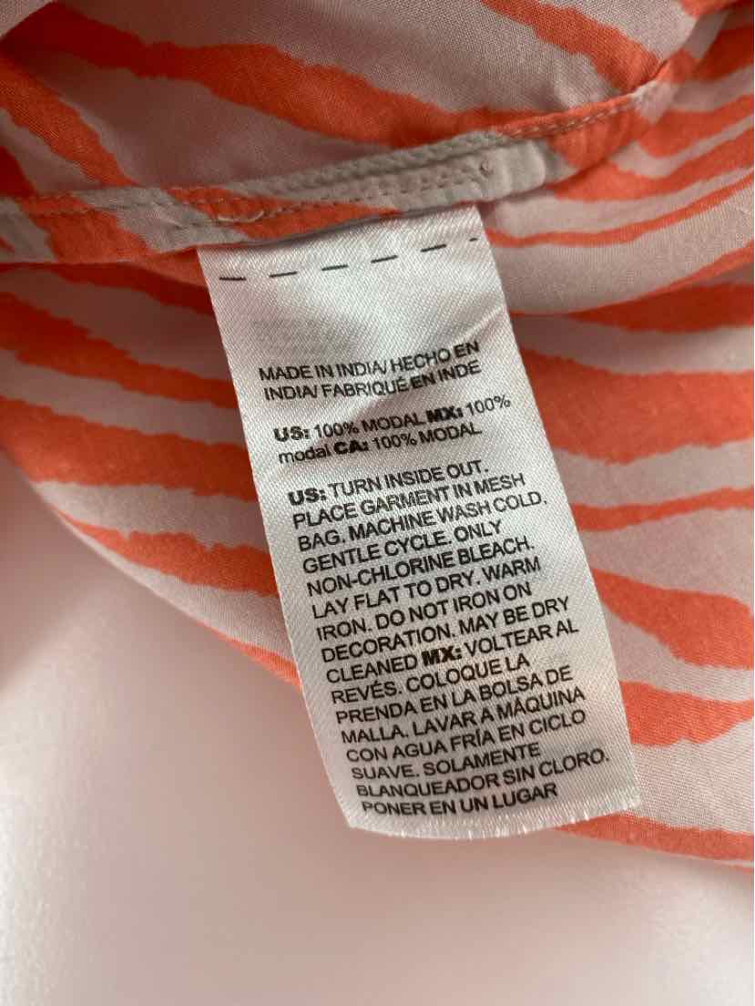 Size L Chico's Peach Shirt