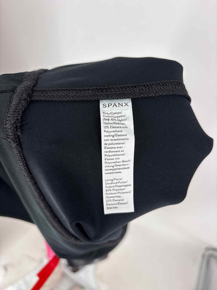 Size 2X SPANX Black Pants