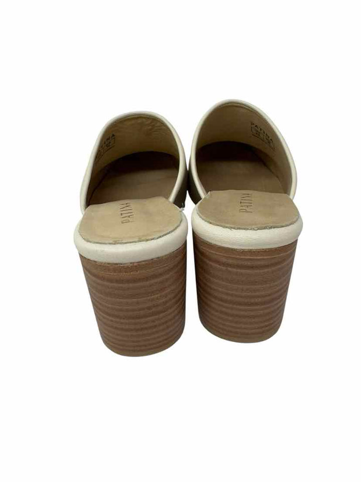 Shoe Size 9.5 Ivory Leather Pumps