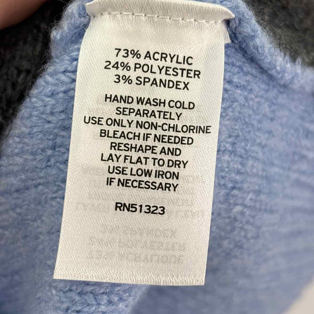 Size M HALOGEN Blue Sweater