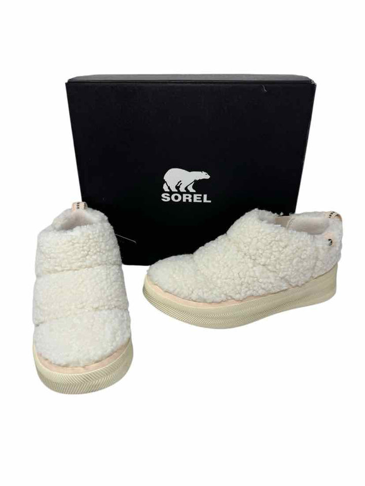 Shoe Size 9.5 Sorel Ivory Flats