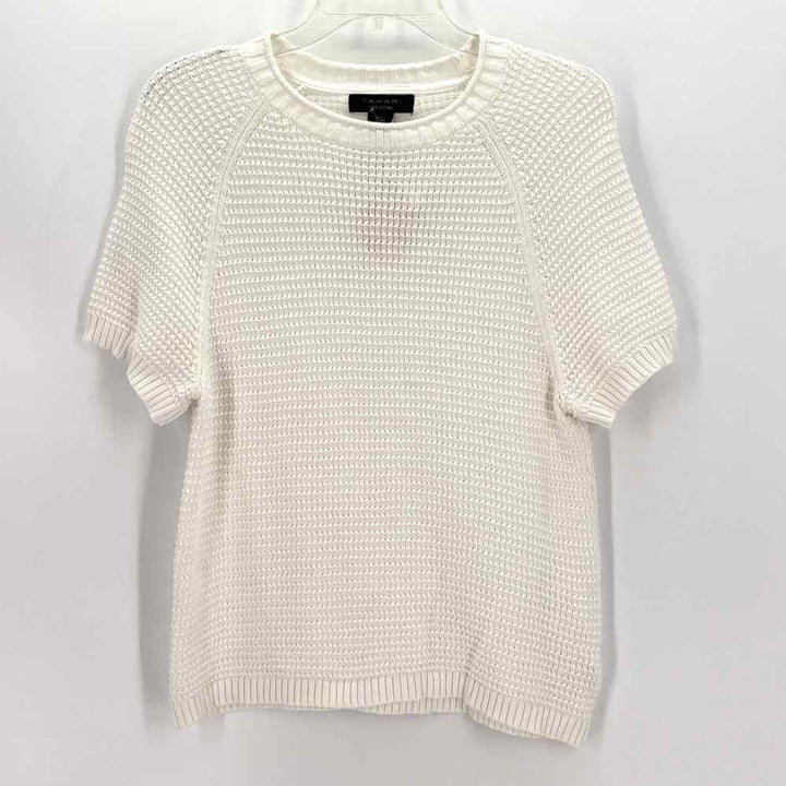 Size M TAHARI White Sweater