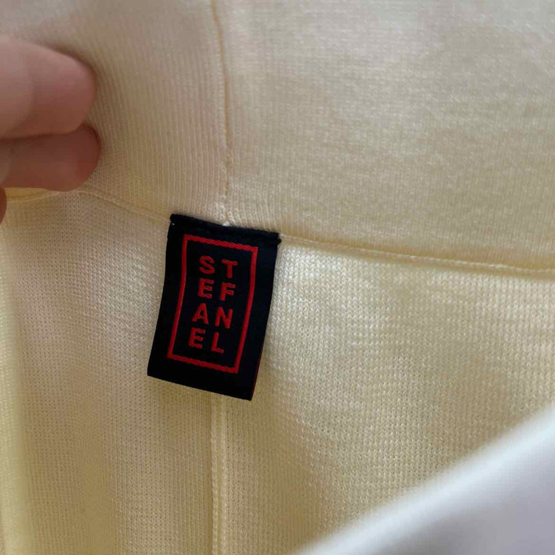 Size XL Yellow Pants