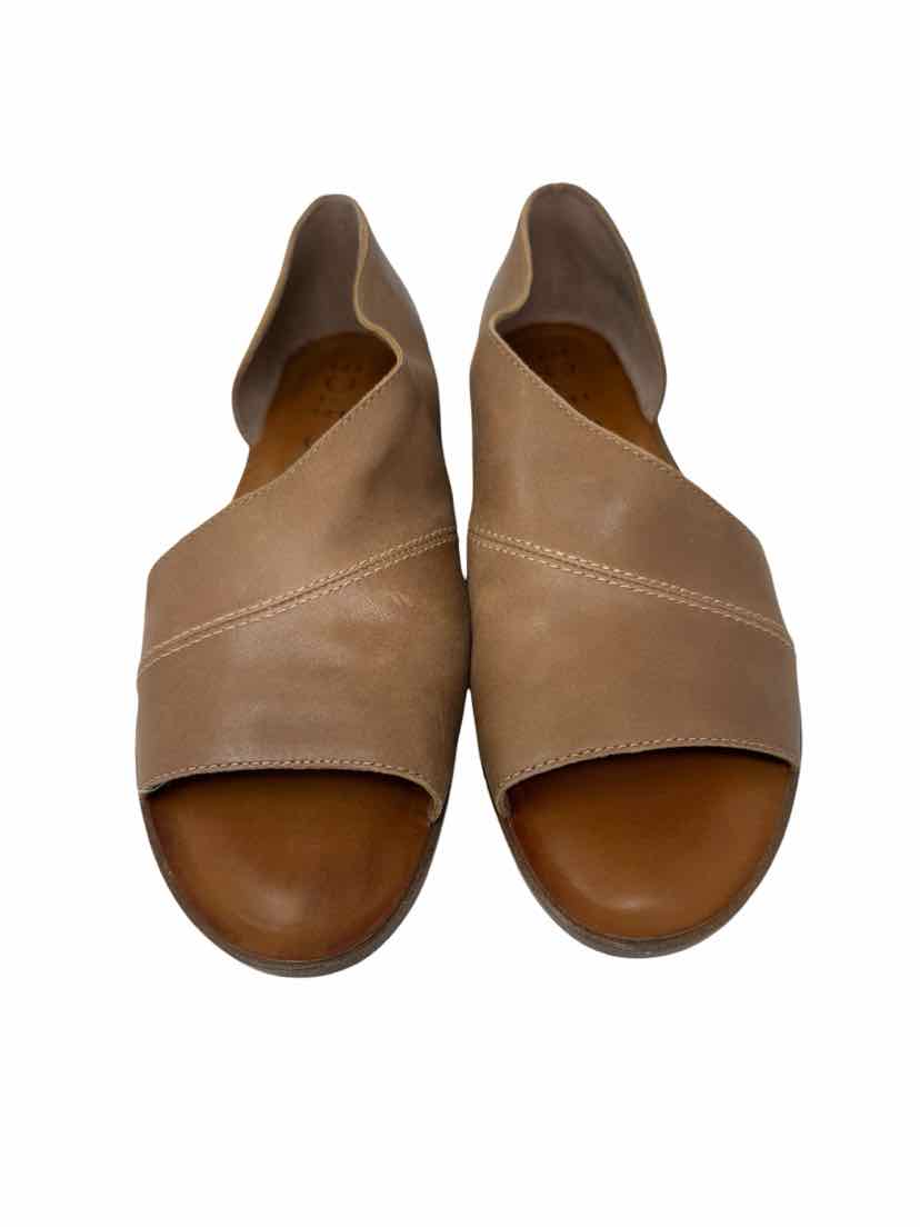 Shoe Size 8 SOLE SOCIETY Tan Leather Flats