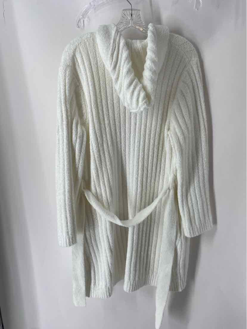 Size M Ugg Cream Robe