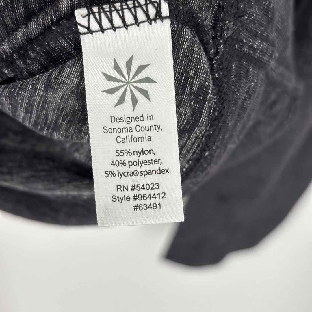 Size M Athleta Gray Shirt