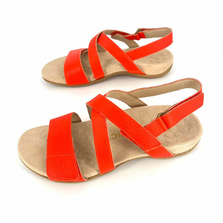 Shoe Size 7 VIONIC Orange Sandals