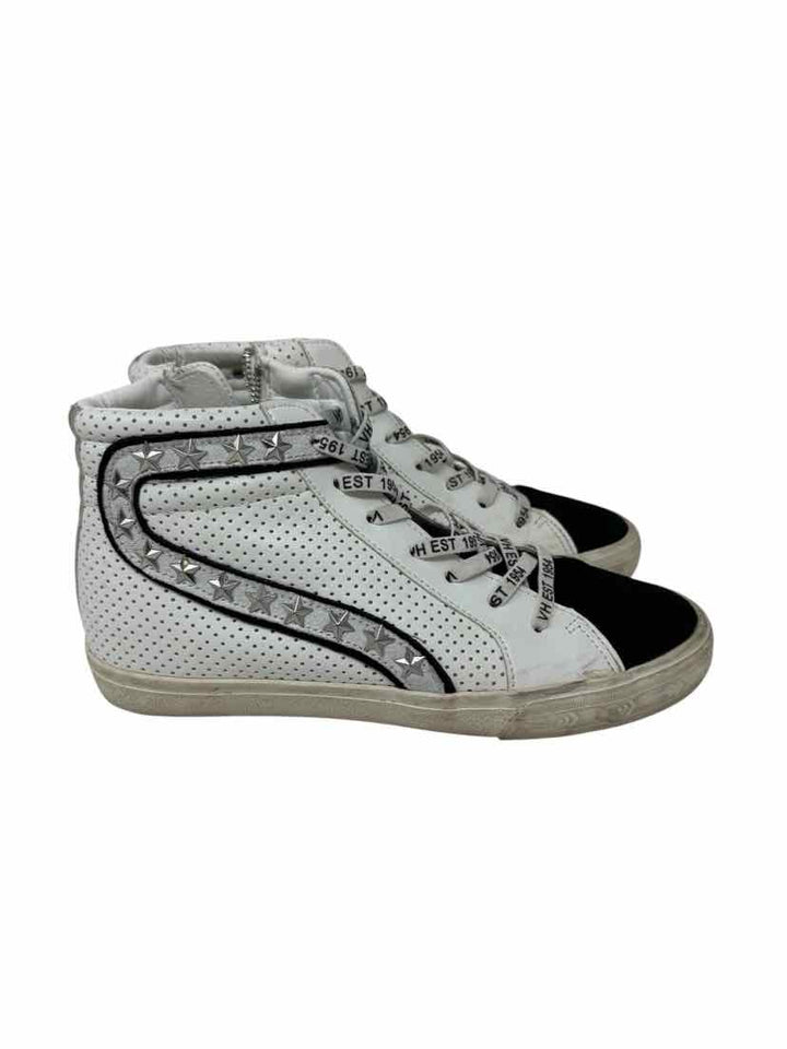 Shoe Size 9 Cream Sneakers
