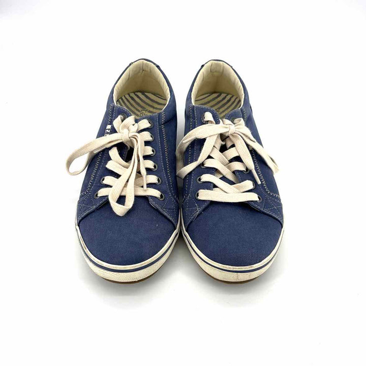Shoe Size 9 TAOS Navy Canvas Sneakers