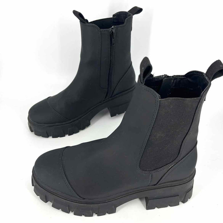 Shoe Size 7 A NEW DAY Black Boots