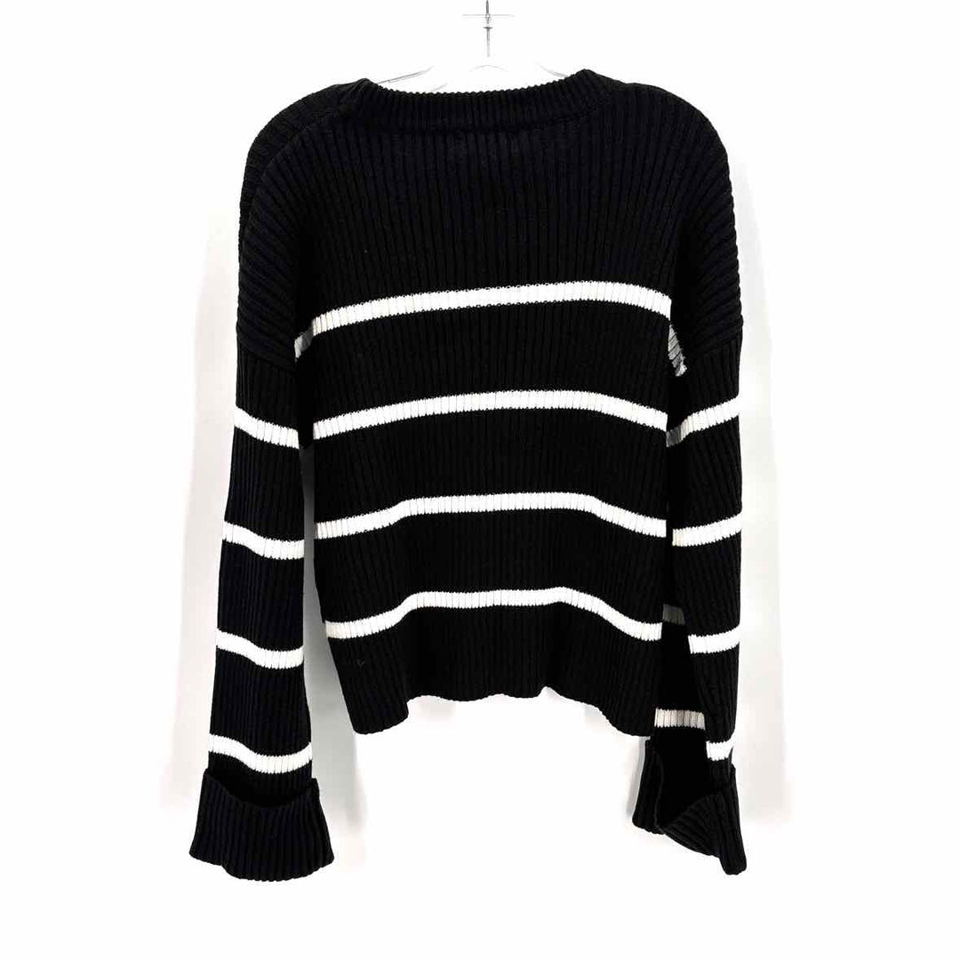 Size L EVEREVE Black Knit Sweater