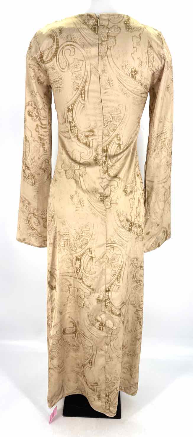 Size 0 Pretty Little Thing Gold Dress