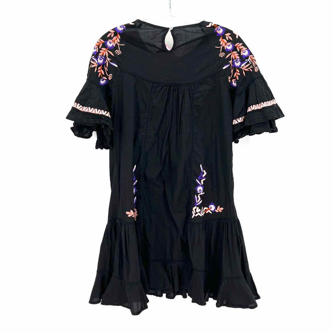 Size XS FREE PEOPLE Black Dress
