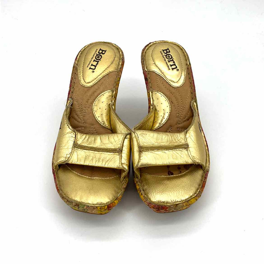 Shoe Size 6 Born Gold Wedge