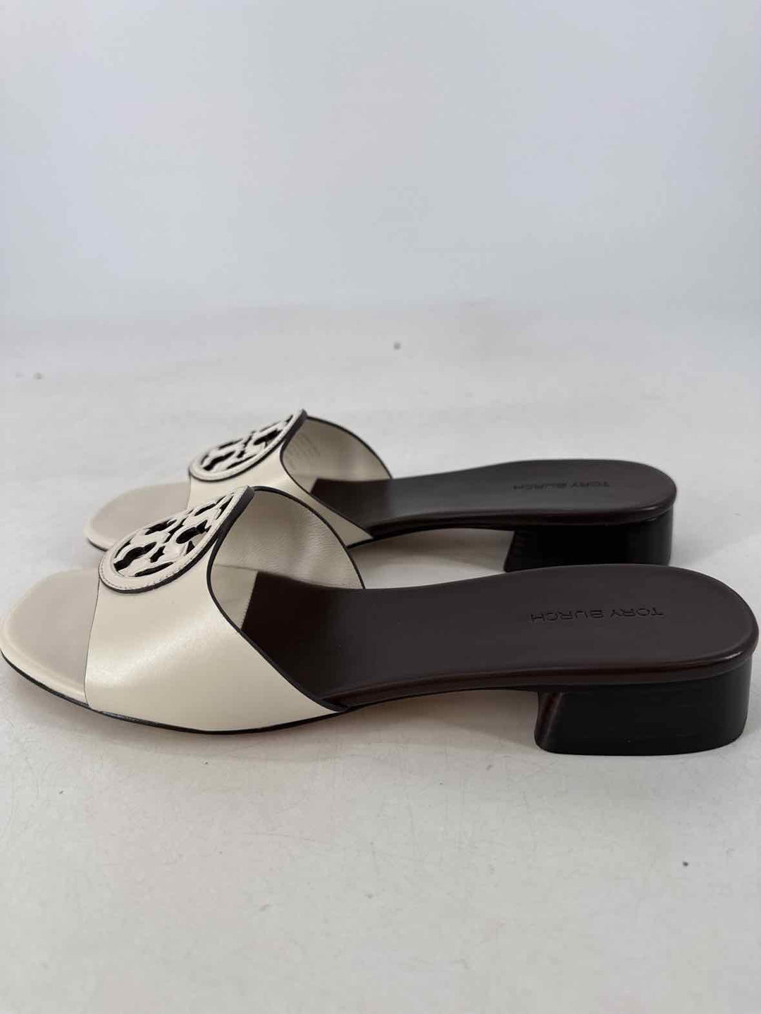 Shoe Size 8.5 Tory Burch Cream Sandals