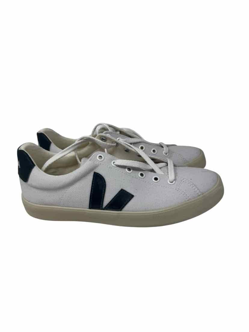 Shoe Size 11 VEJA White Canvas Sneakers