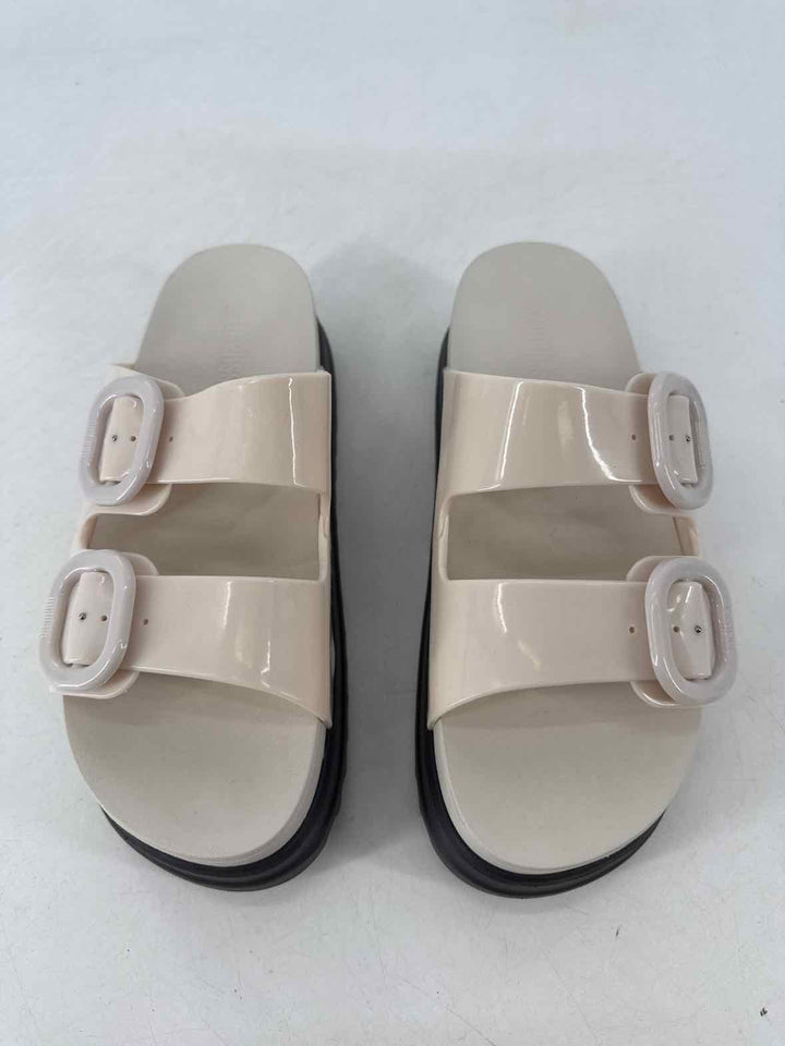 Shoe Size 9 MELISSA Cream Sandals