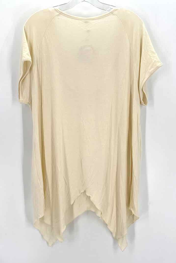 Size 2X Beige Shirt