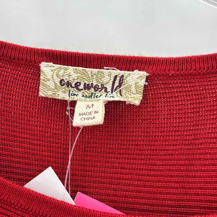 Size M Red Knit Sequined Shirt