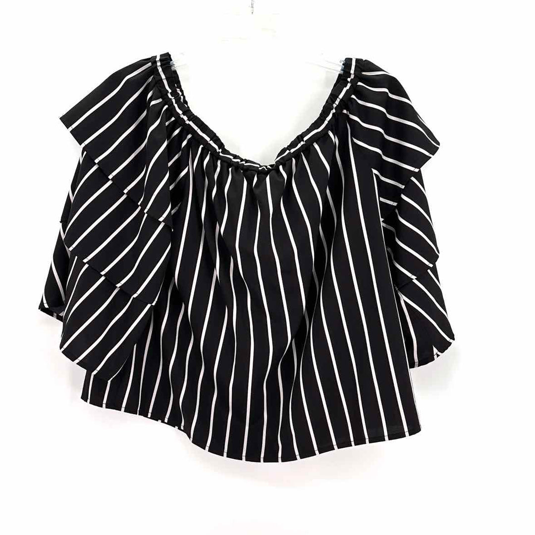 Size L Chico's Black Shirt
