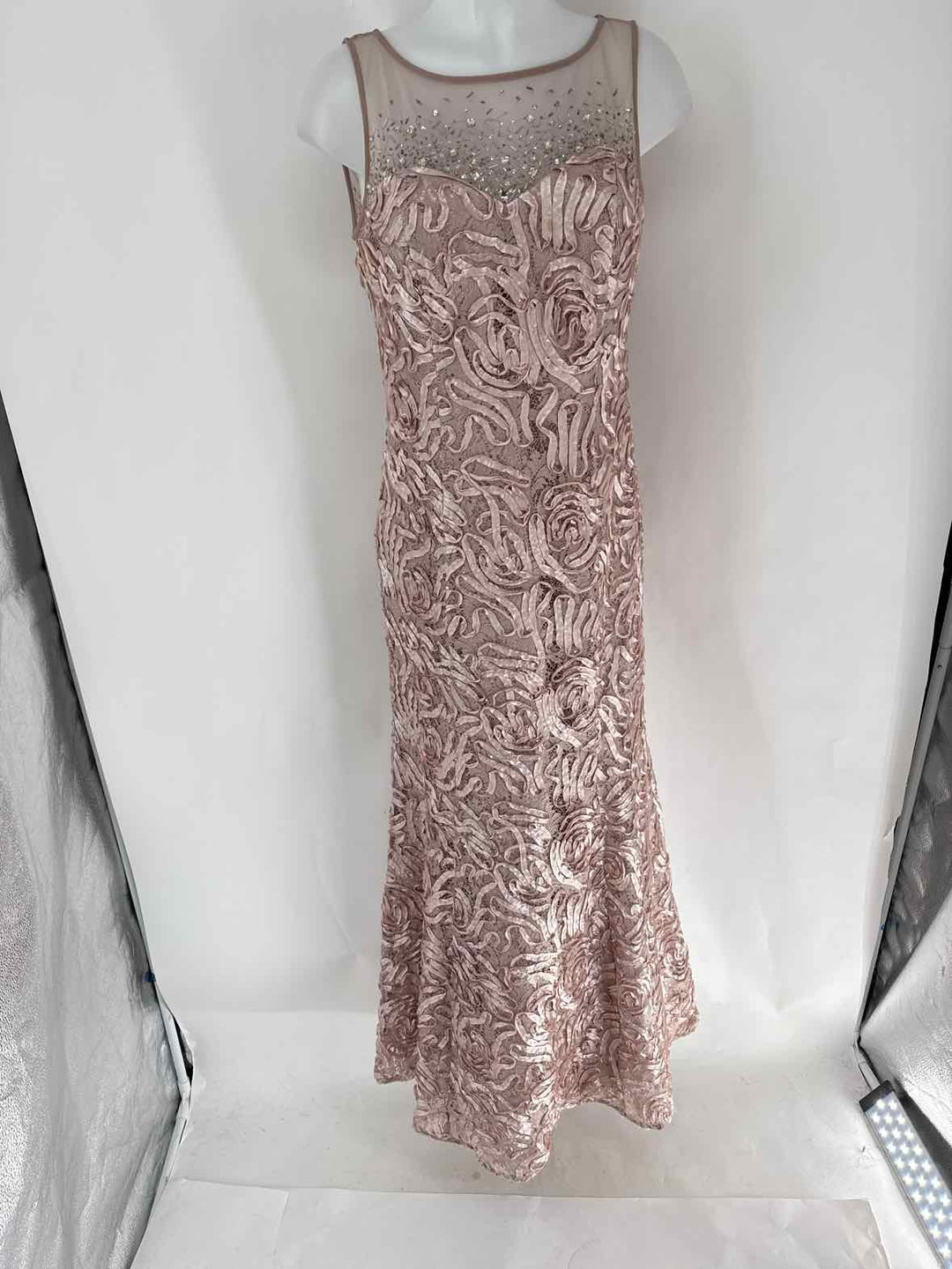 Size 8 Pink Lace PROM