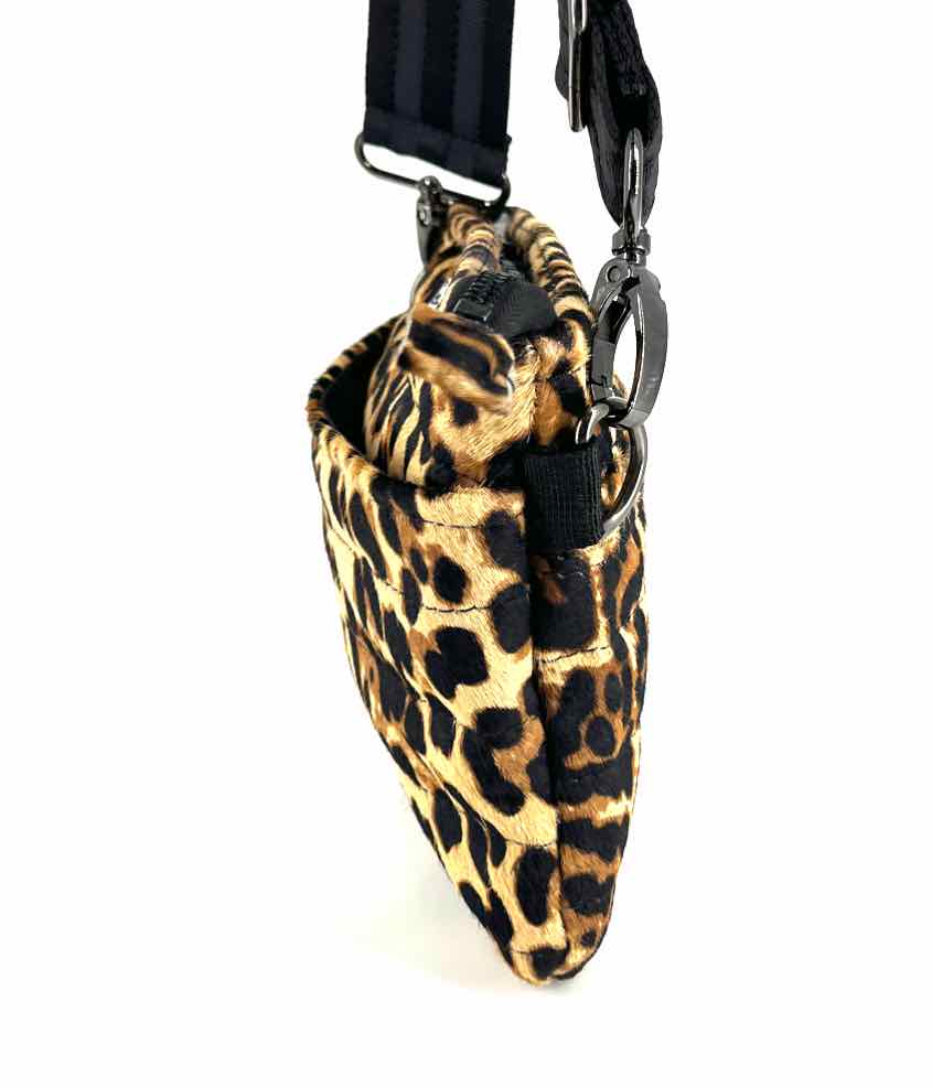 THINK ROBYN Purse