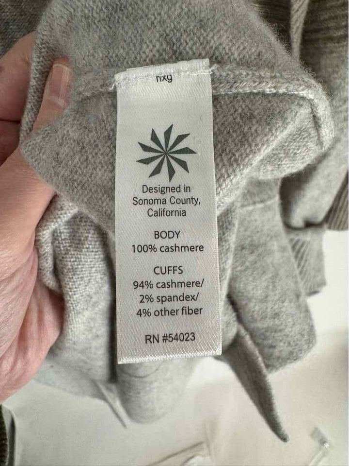 Size L Athleta Gray Sweater