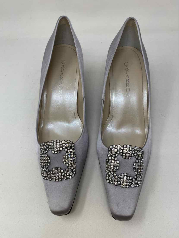 Shoe Size 10 Gray Sateen Pumps