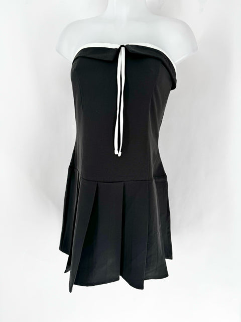 Size M Black Dress