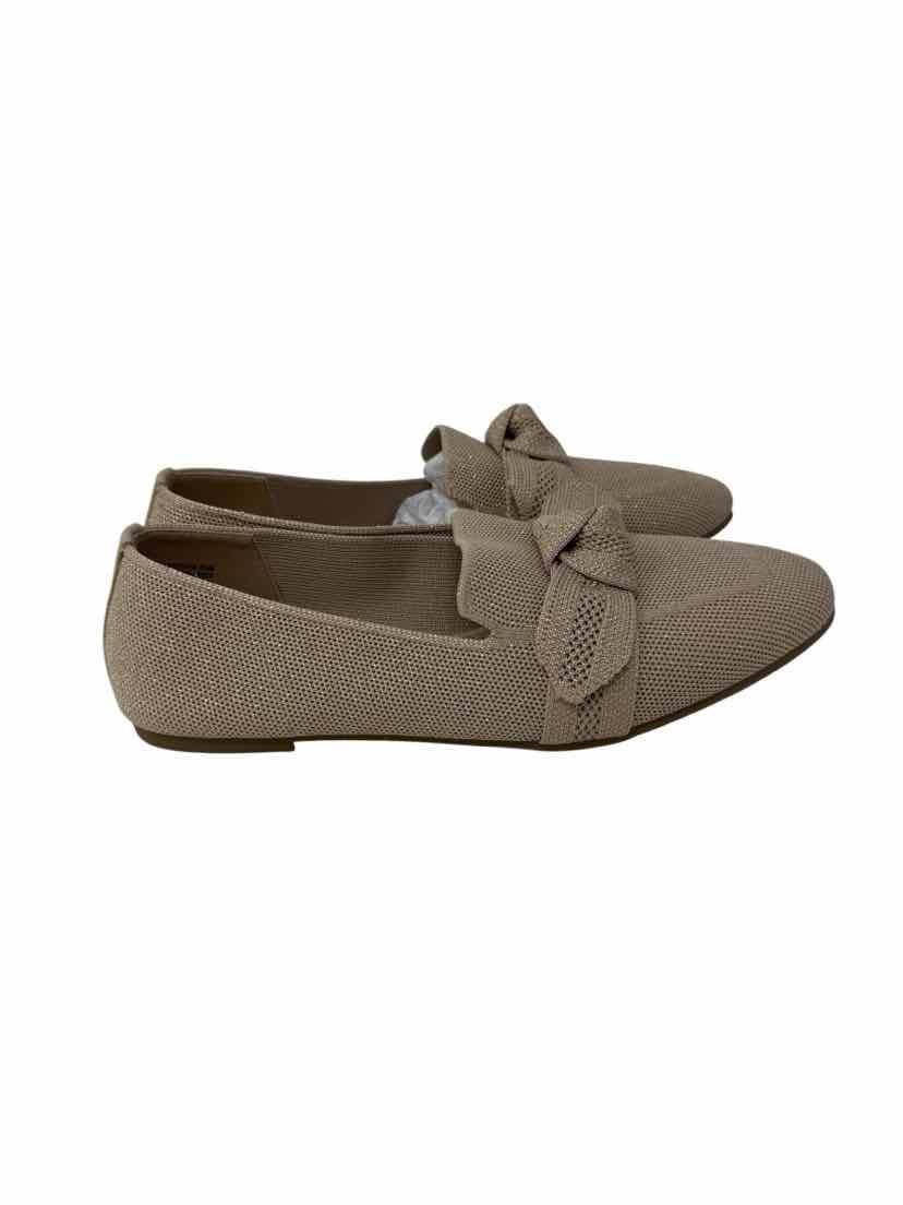 Shoe Size 8.5 Anne Klein Gold Flats