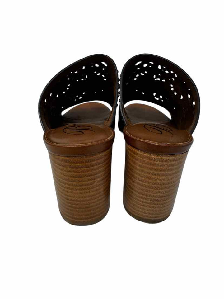 Shoe Size 6.5 BRIGHTON Tan Leather Sandals