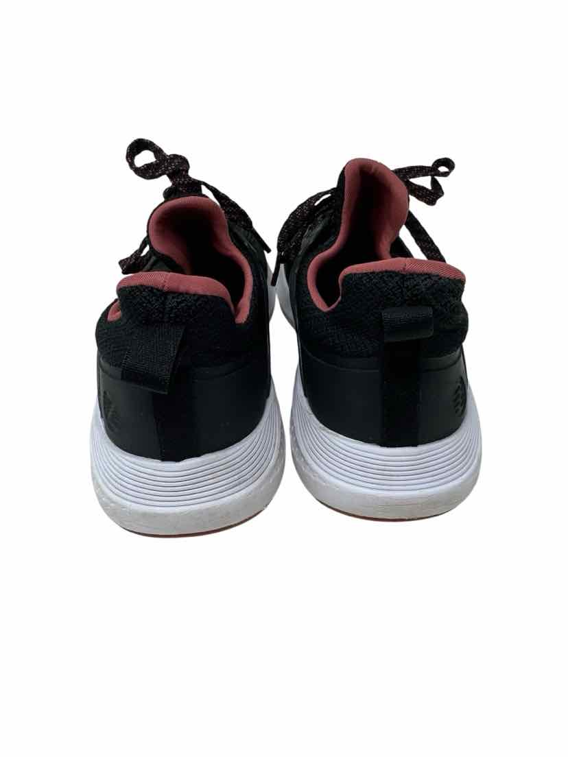 Shoe Size 10 ZELLA Black Sneakers